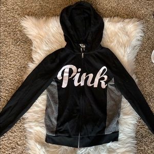 zip up from pink